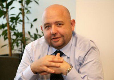 JѸW(wng)j(lu )I(y)(jng)Roberto Giamagli