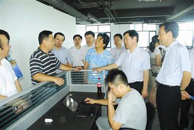 南通市發(fā)展服務(wù)外包產(chǎn)業(yè)現場(chǎng)觀(guān)摩推進(jìn)會(huì )